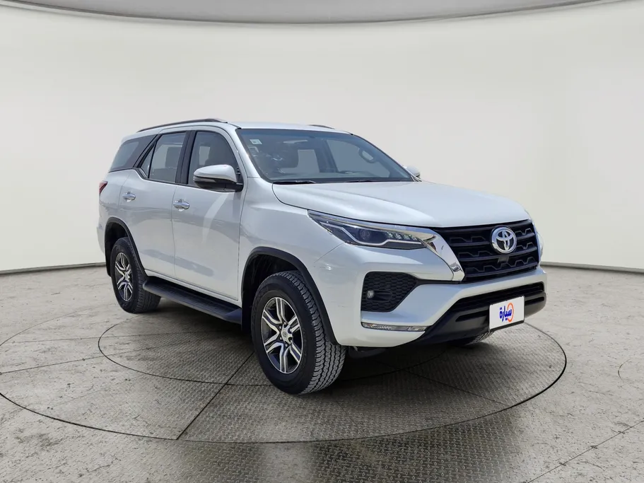 2023 Toyota Fortuner VX 