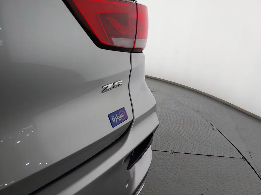 2022 ام جي ZS STD 