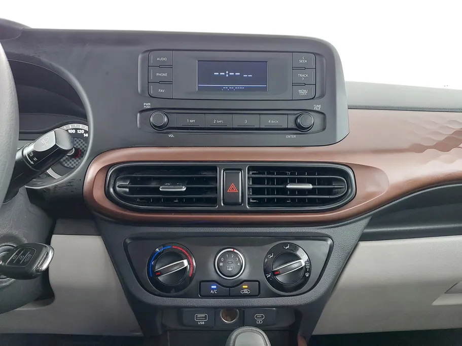 هيونداي Grand i10 فلييت 2024 