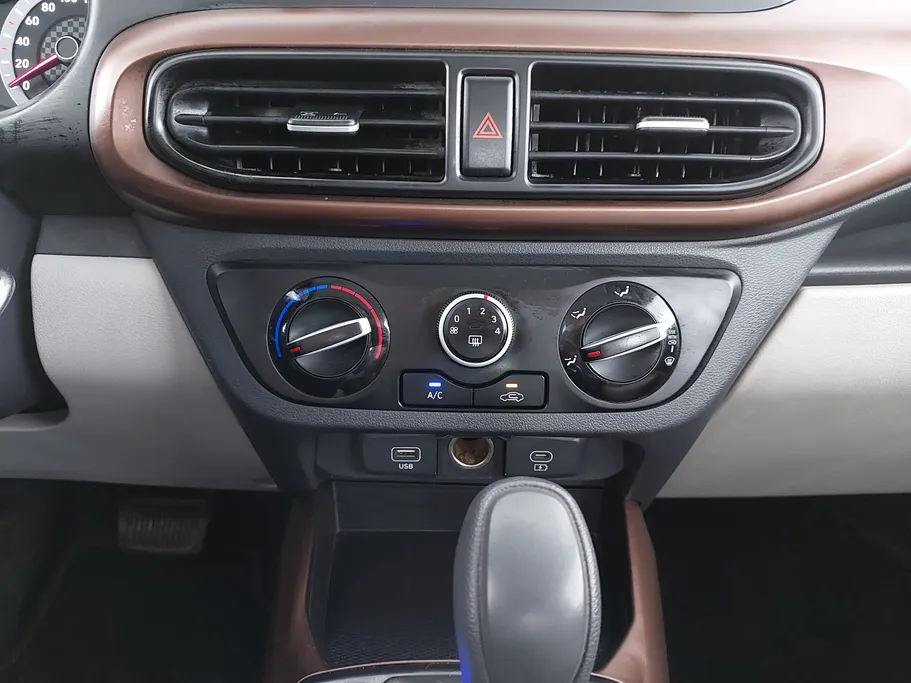 هيونداي Grand i10 فلييت 2024 