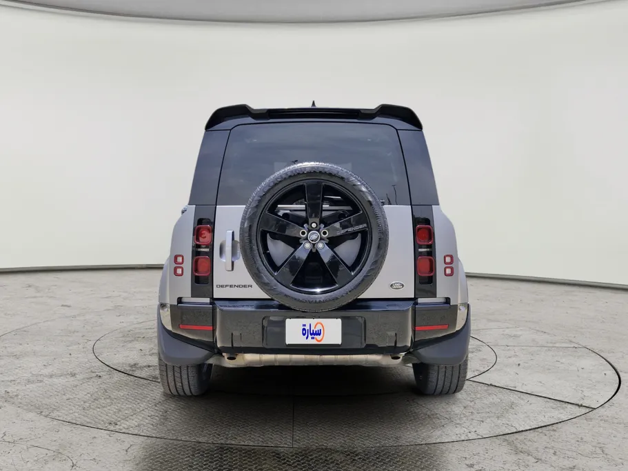 2023 Land Rover Defender P400 
