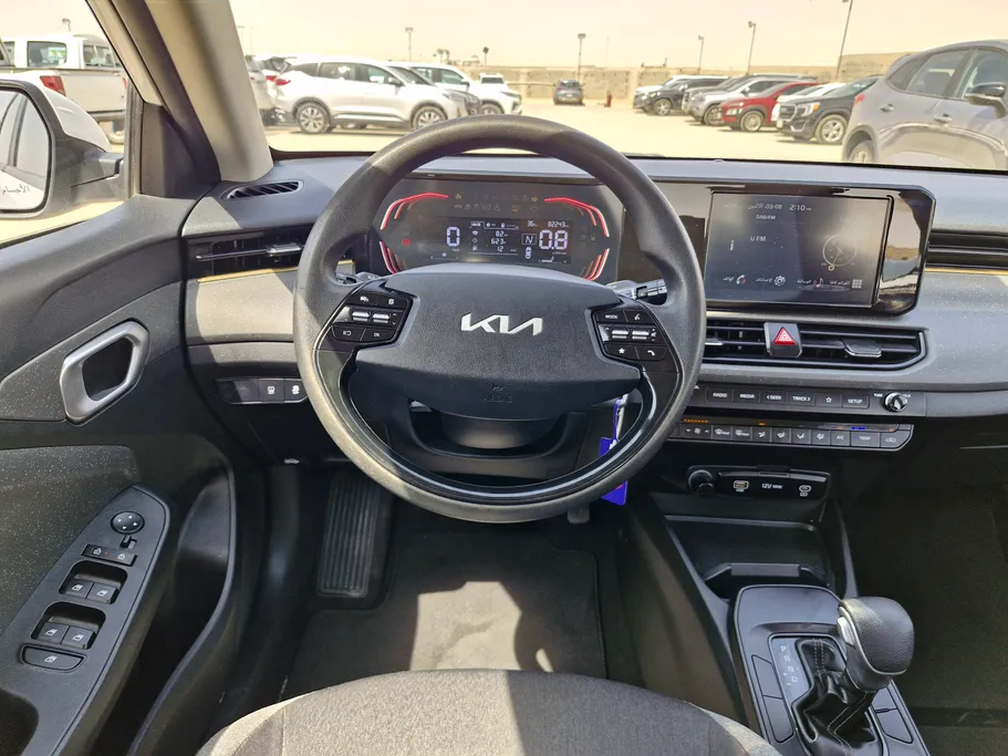 2024 Kia K3 LX 
