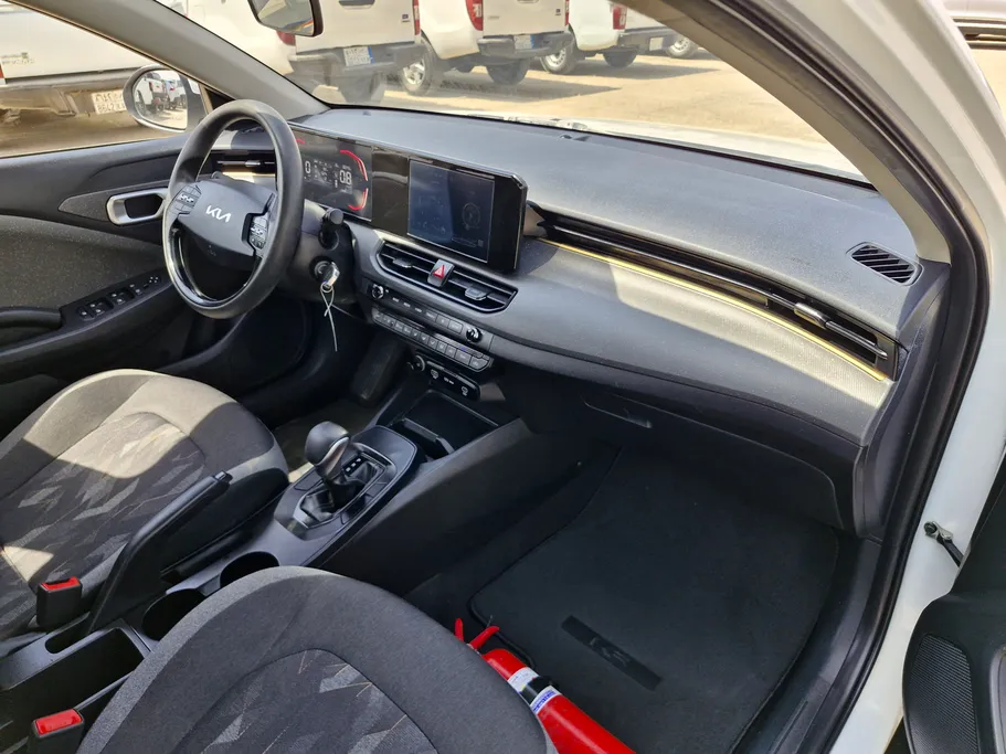2024 Kia K3 LX 