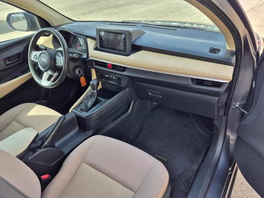 2023 Toyota Yaris  Y 