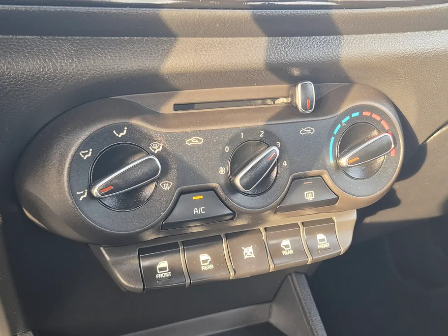 2024 كيا Pegas LX 