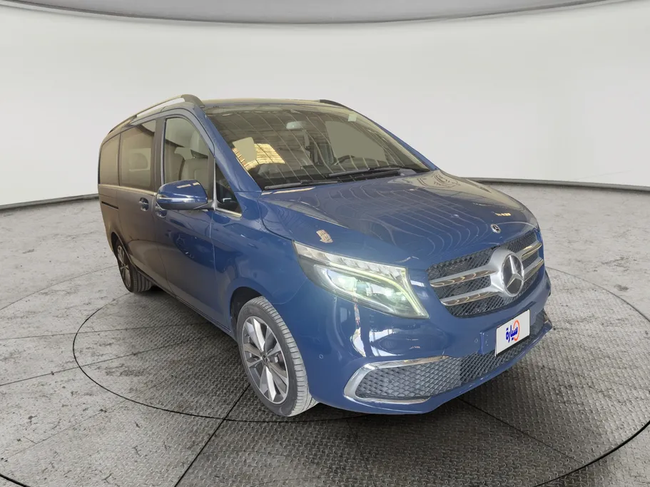 2023 Mercedes V250 Van 