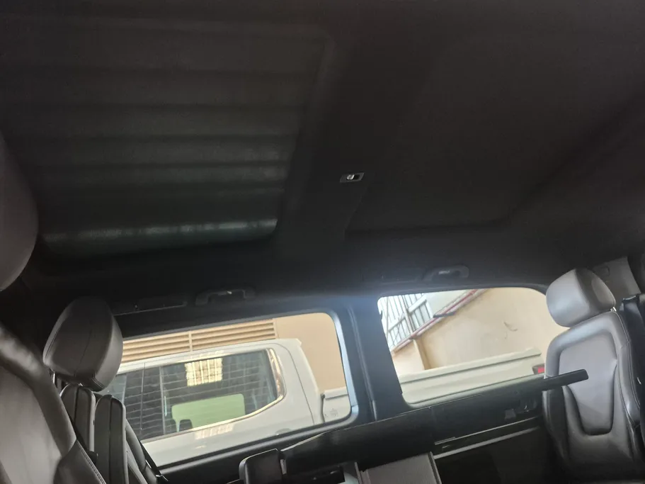 2023 Mercedes V250 Van 