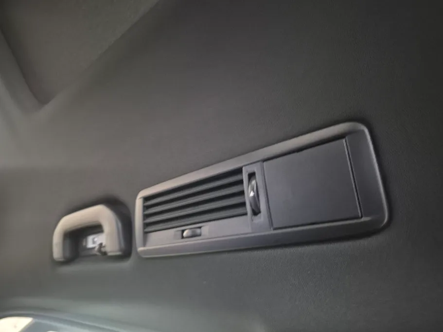 2023 Mercedes V250 Van 