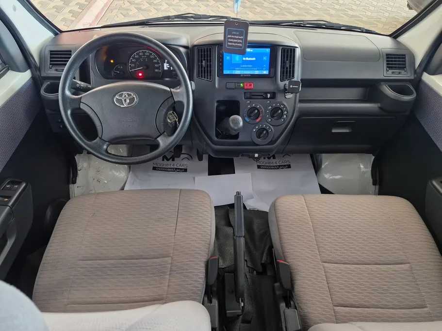 2023 Toyota LiteAce Van 