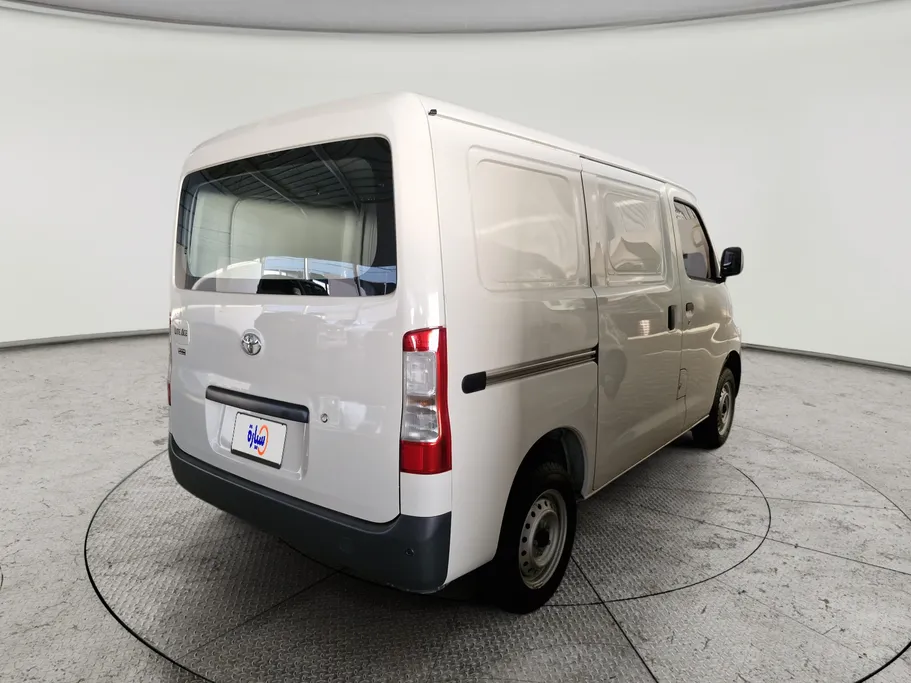 2023 Toyota LiteAce Van 