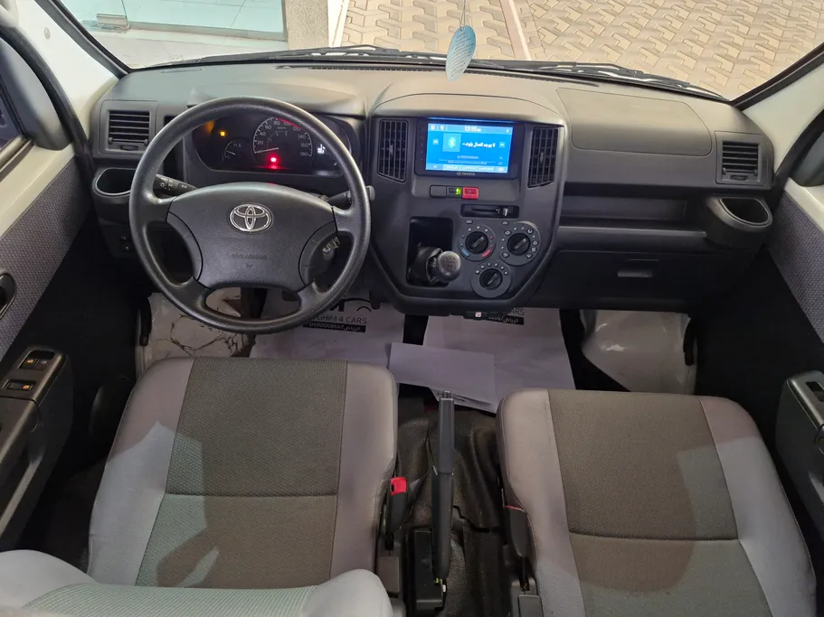 2023 Toyota LiteAce Van 