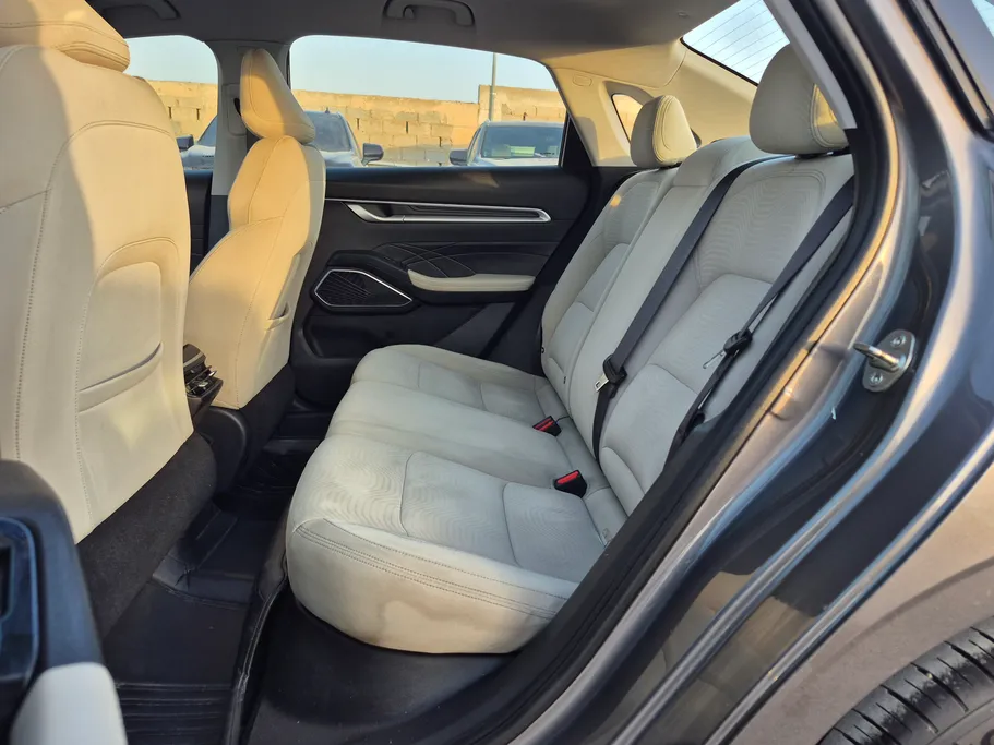 2023 Geely Emgrand GS 