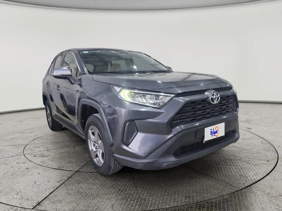 تويوتا راف فور LE 2023 