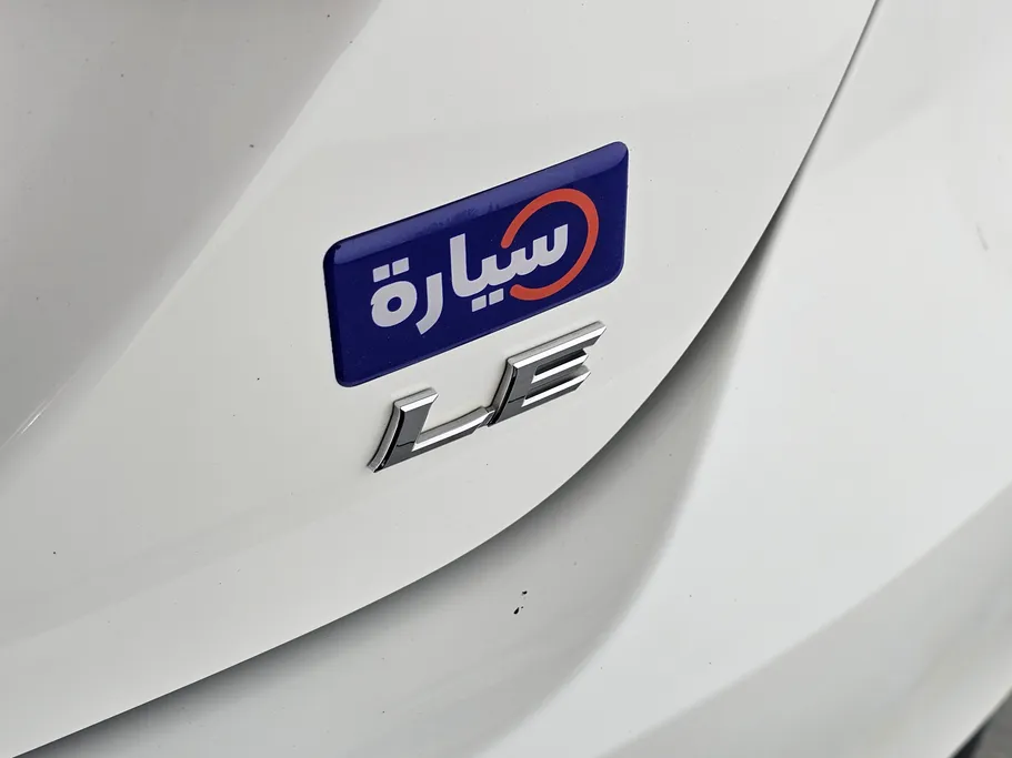 تويوتا كامري LE 2022 