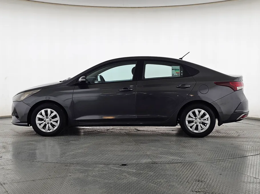 2022 Hyundai Accent Smart 