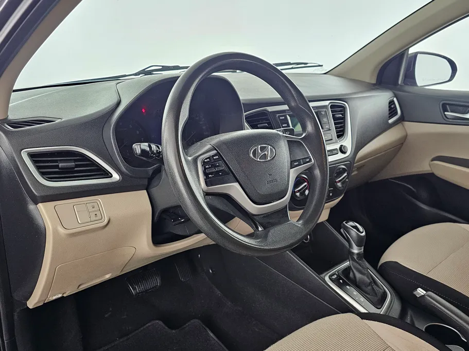 2022 Hyundai Accent Smart 