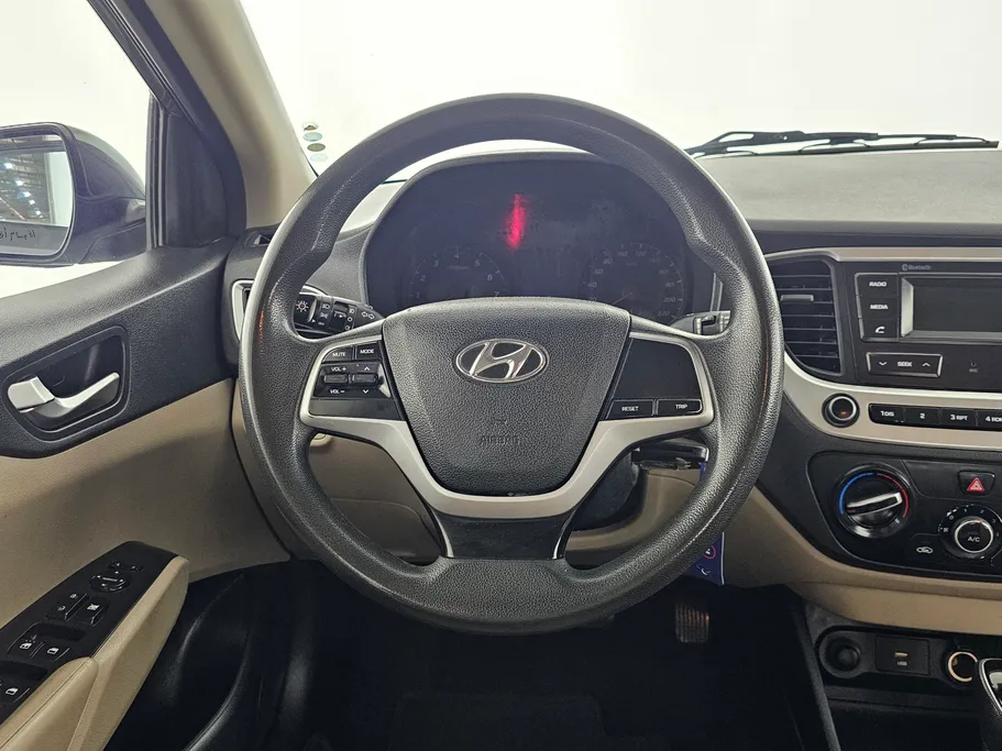2022 Hyundai Accent Smart 