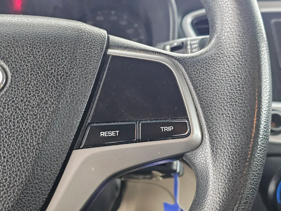 2022 Hyundai Accent Smart 