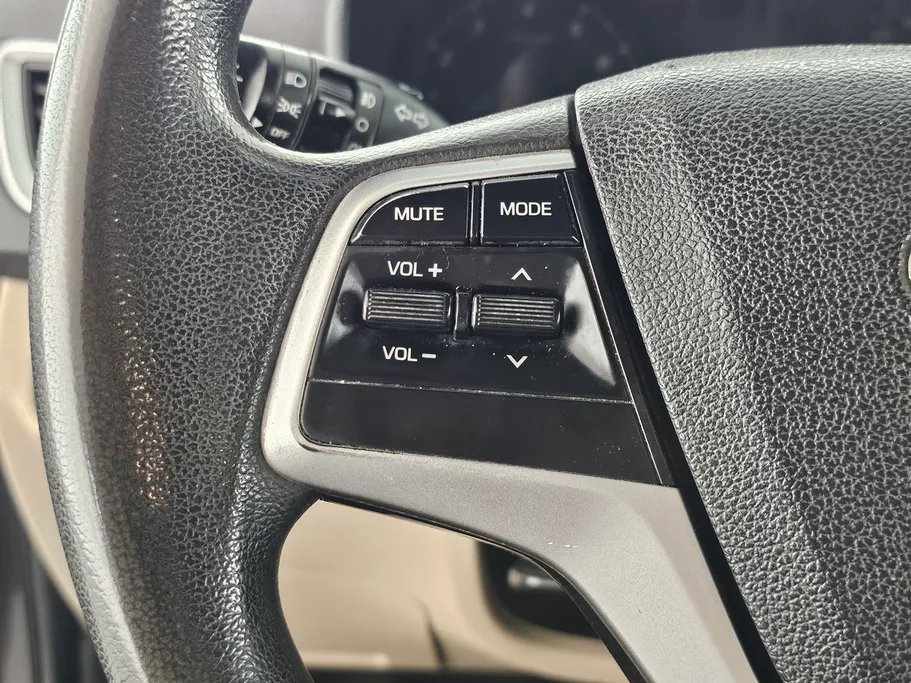 2022 Hyundai Accent Smart 