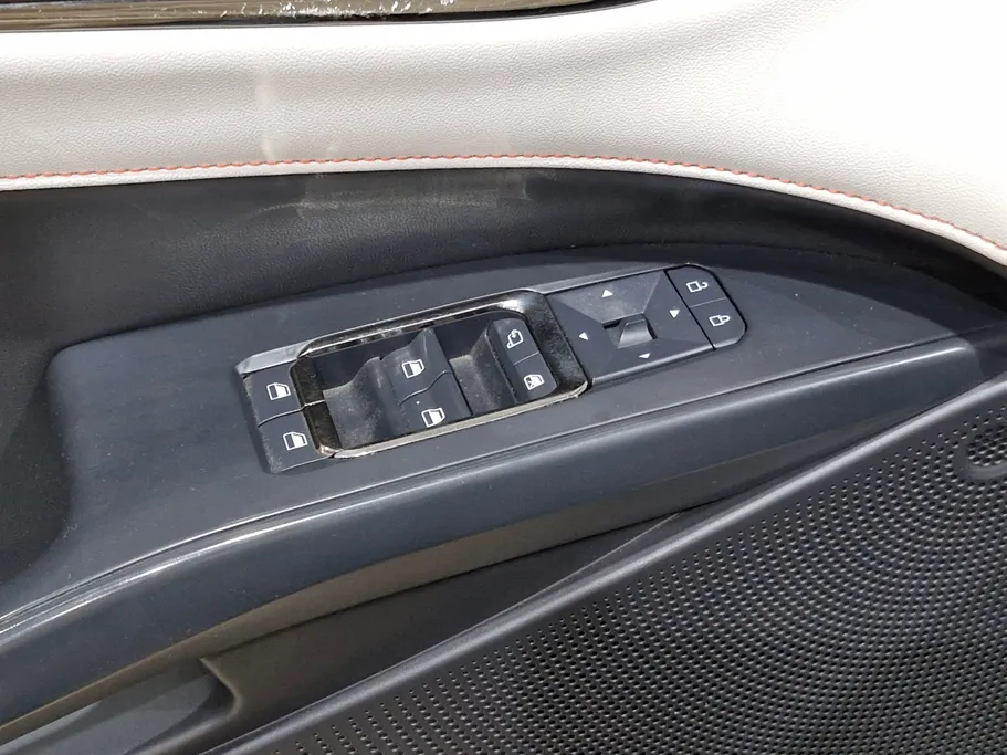 2024 Ford Taurus Titanium 