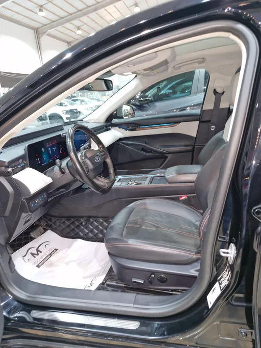 2024 Ford Taurus Titanium 