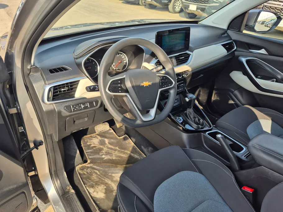 2022 Chevrolet Captiva LT 