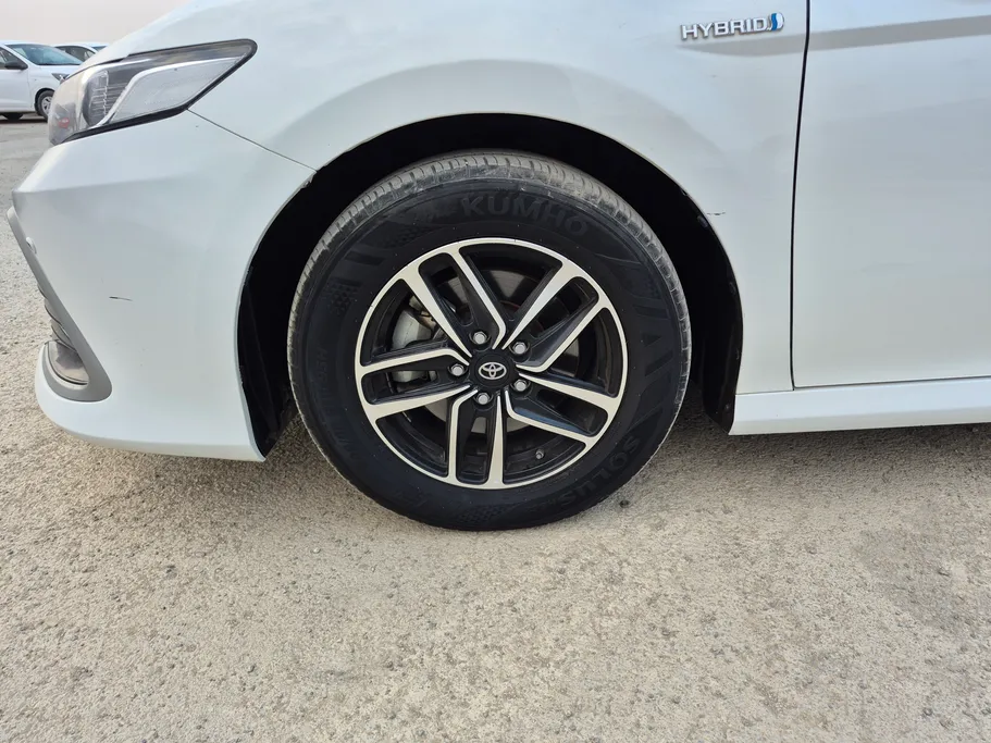 2023 Toyota Camry  LE HEV 