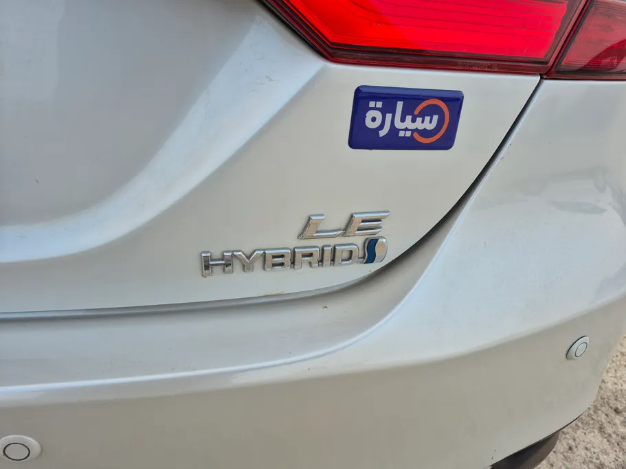 2023 Toyota Camry  LE HEV 