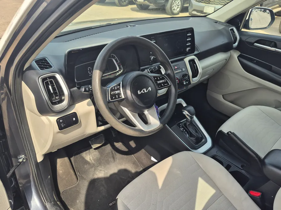 2023 Kia SONET GL 