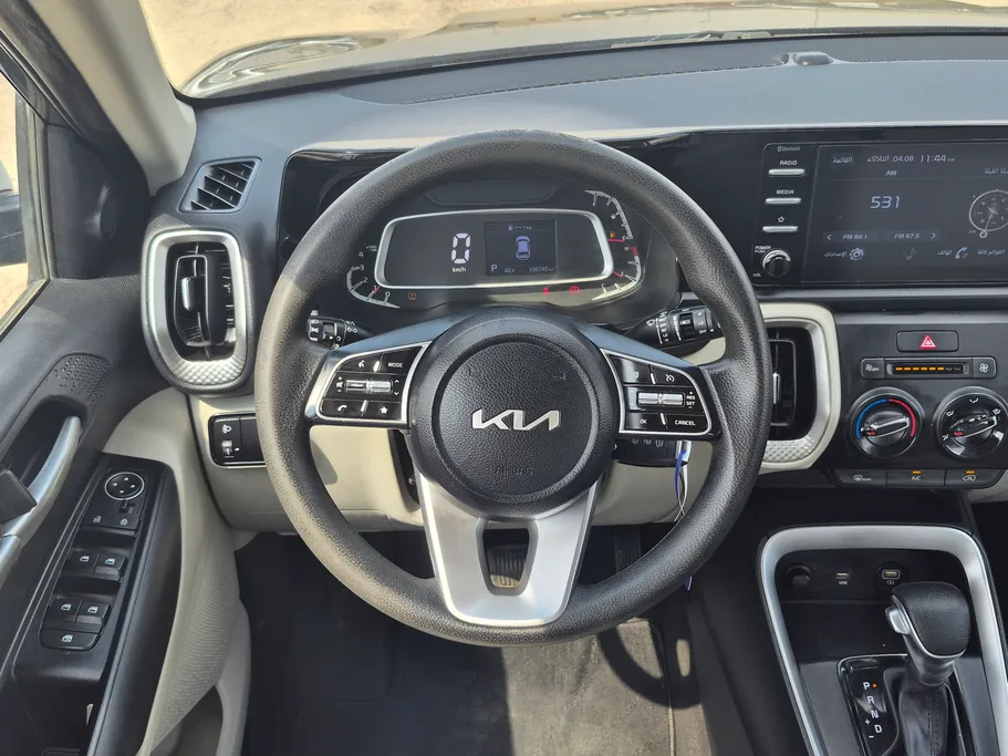 2023 Kia SONET GL 