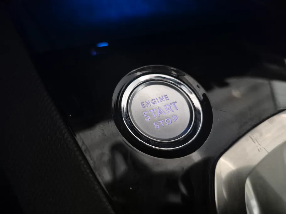 بيجو 3008 Active 2020 