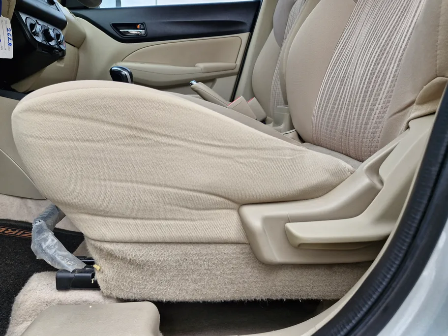 2024 سوزوكي Dzire GL 