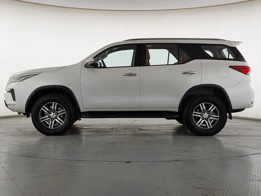 2024 Toyota Fortuner GX 