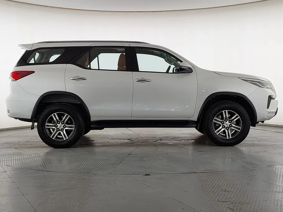 2024 Toyota Fortuner GX 