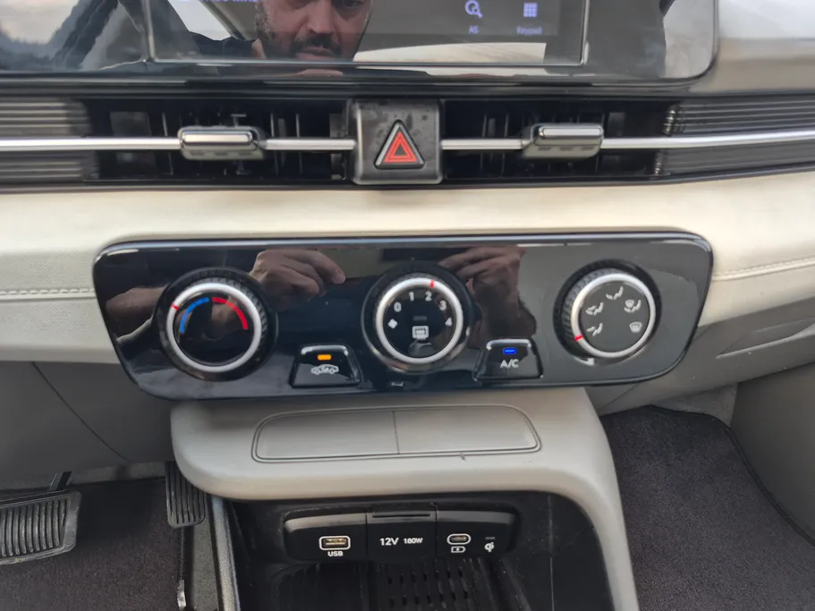 2024 Hyundai Accent Smart 