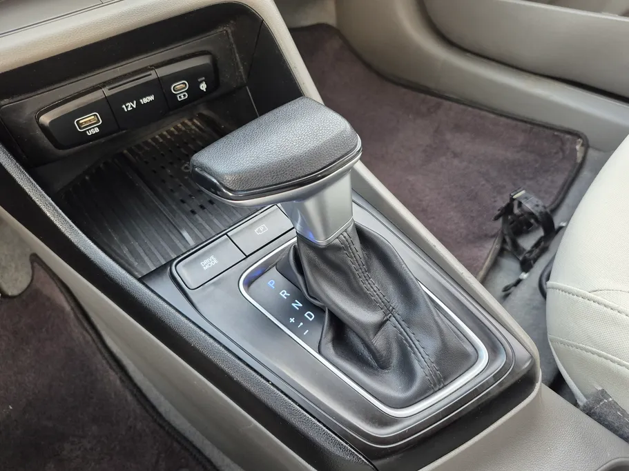 2024 Hyundai Accent Smart 