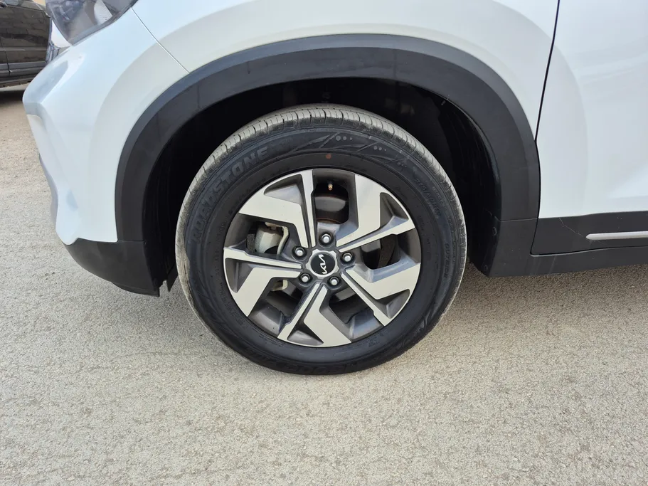2023 Kia SONET LX 