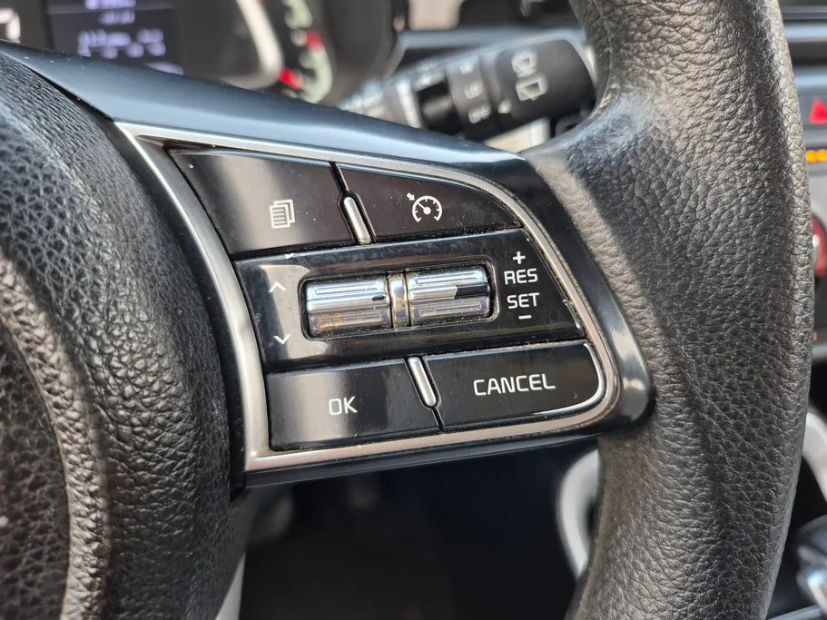 2023 Kia SONET LX 