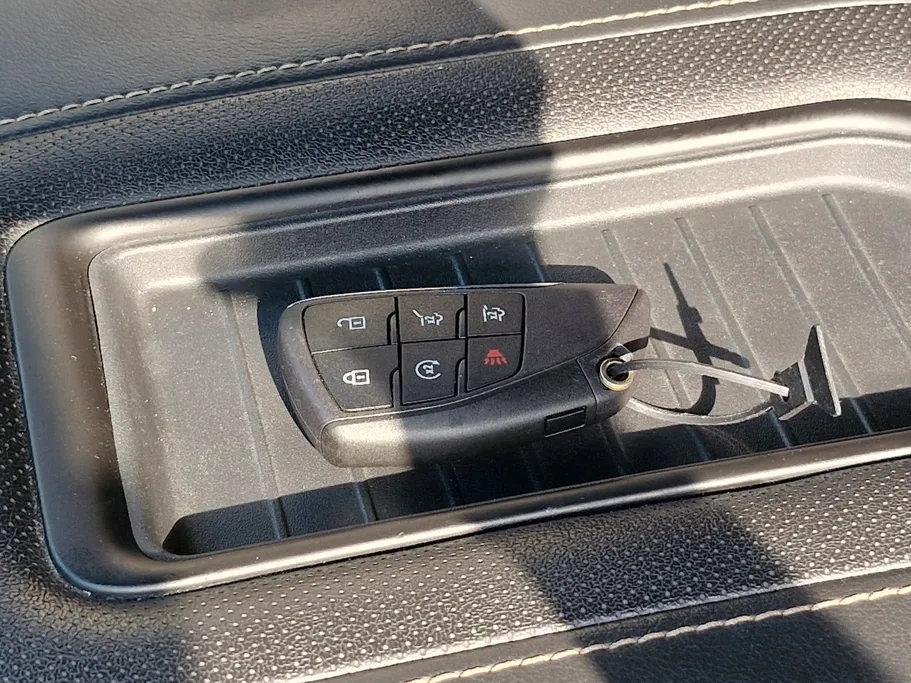 2024 GMC Yukon AT4 