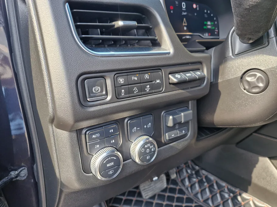 2024 GMC Yukon AT4 