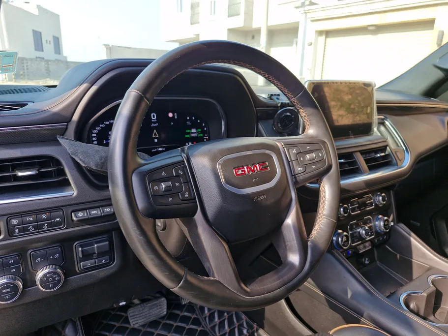 2024 GMC Yukon AT4 