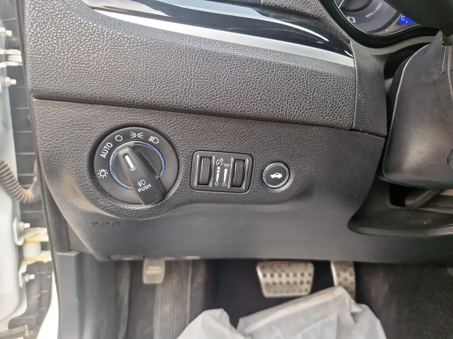 كرايسلر 300 S 2021 