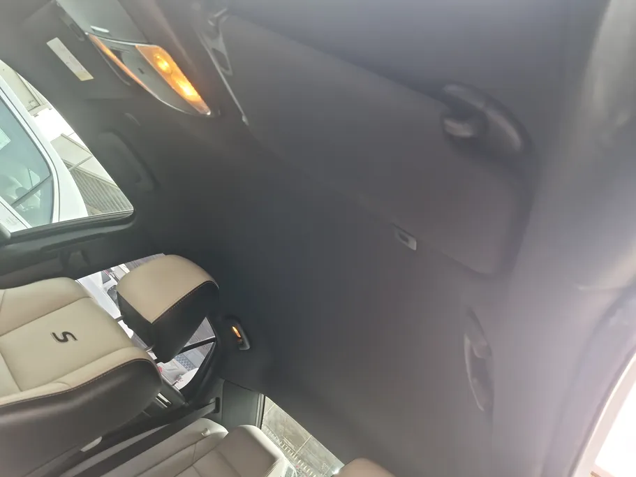 كرايسلر 300 S 2021 