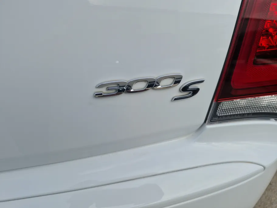كرايسلر 300 S 2021 