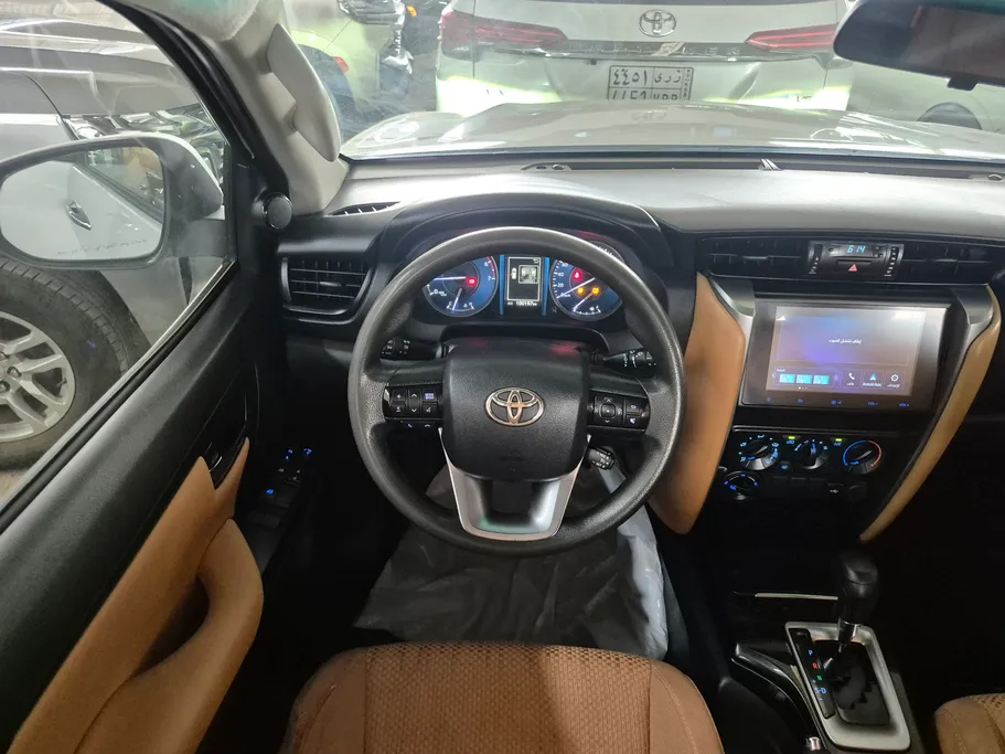 2024 Toyota Fortuner GX 