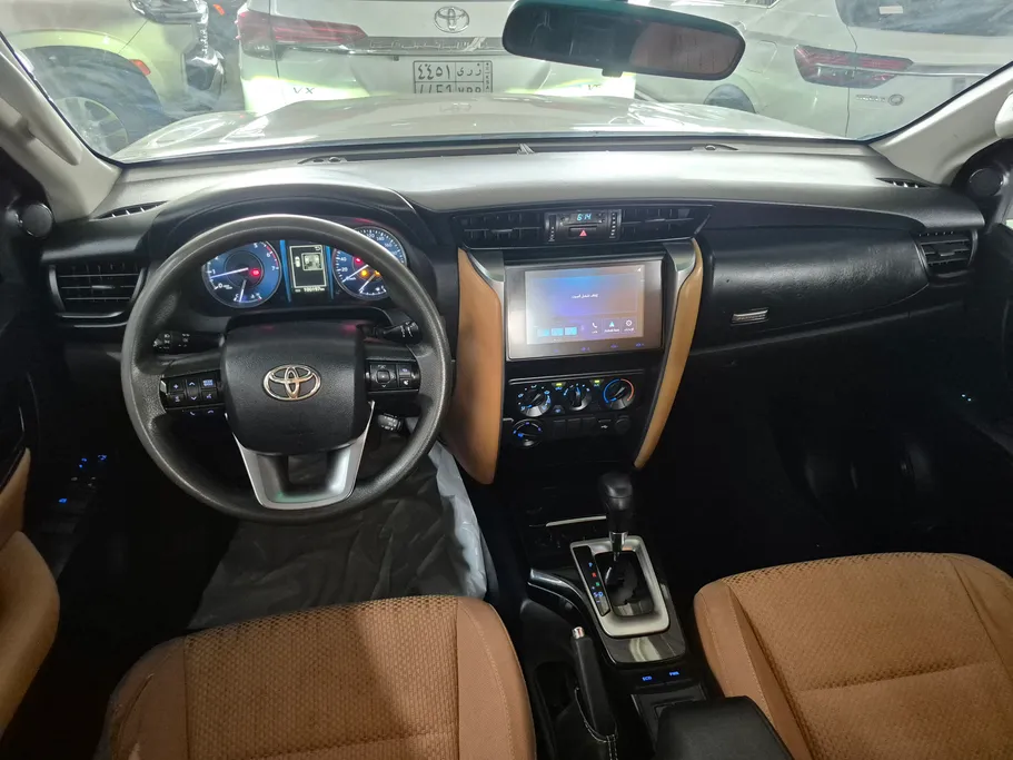 2024 Toyota Fortuner GX 