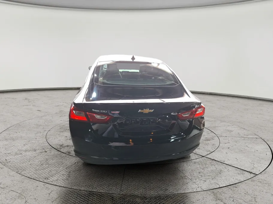 2022 Chevrolet Malibu LS 