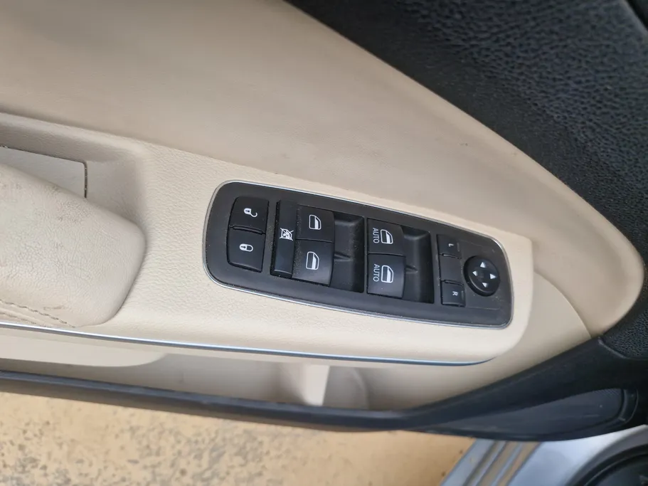 2021 Chrysler 300 S 
