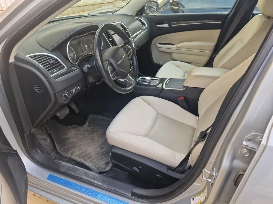 2021 Chrysler 300 S 
