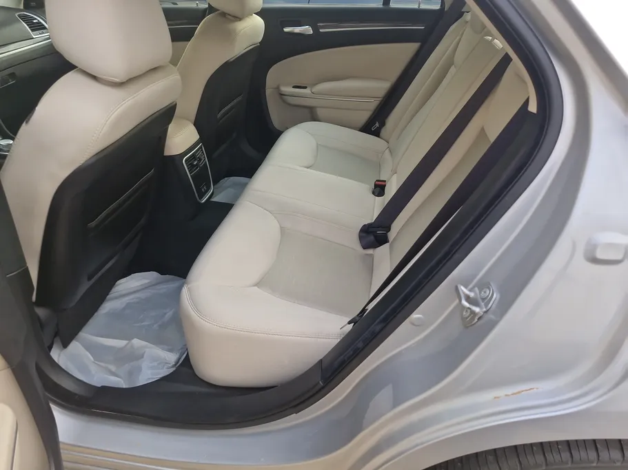 2021 Chrysler 300 S 